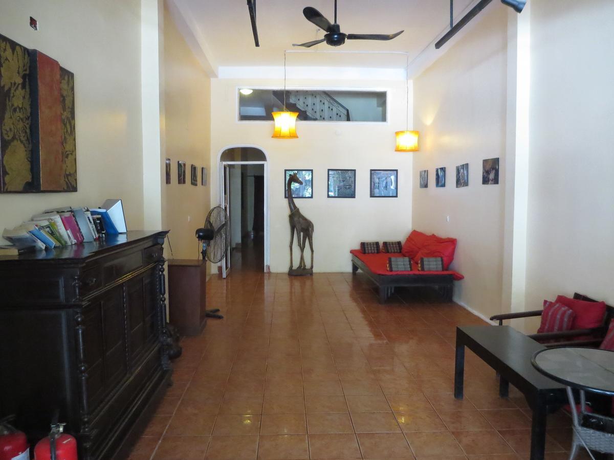 Goldie Guesthouse Phnom Penh Zewnętrze zdjęcie