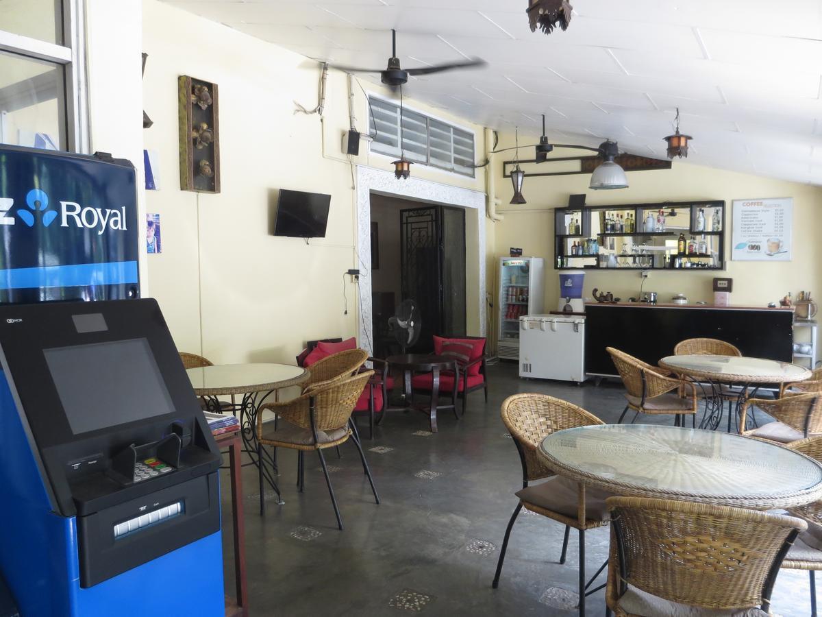 Goldie Guesthouse Phnom Penh Zewnętrze zdjęcie