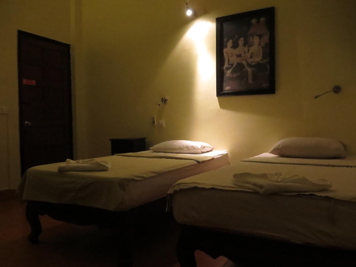 Goldie Guesthouse Phnom Penh Zewnętrze zdjęcie